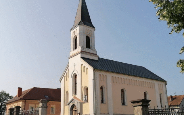 Snimka zaslona 2025-10-17 084132